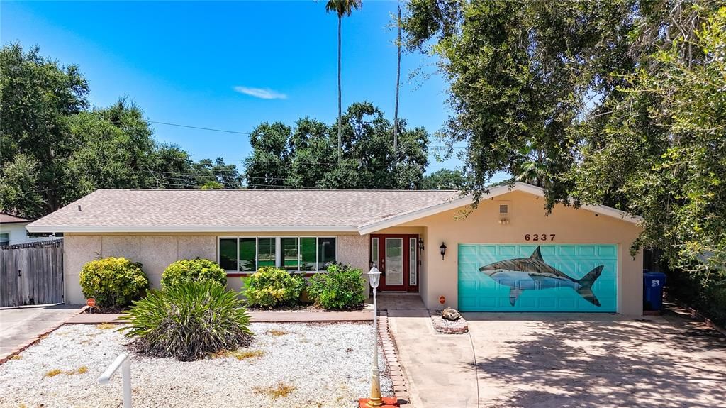 6237 15TH STREET S, St Petersburg, FL 33705