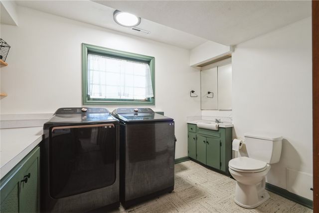 3109 Terry Drive SE, Cedar Rapids, IA 52403