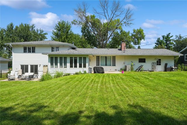 3109 Terry Drive SE, Cedar Rapids, IA 52403