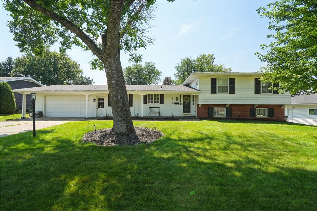 3109 Terry Drive SE, Cedar Rapids, IA 52403