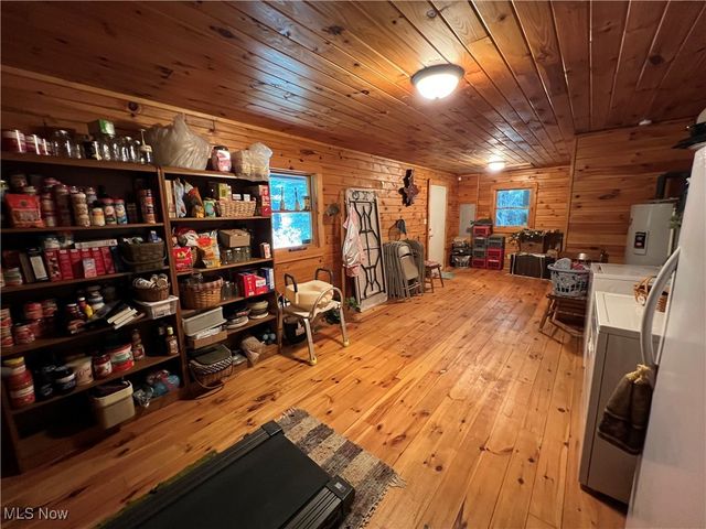 49215 Whittlesey Road, Amherst, OH 44001