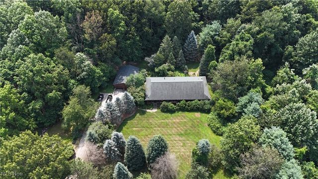 49215 Whittlesey Road, Amherst, OH 44001