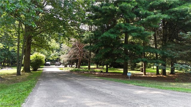 49215 Whittlesey Road, Amherst, OH 44001