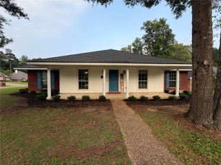 2711 Long Branch Circle, Shreveport, LA 71118
