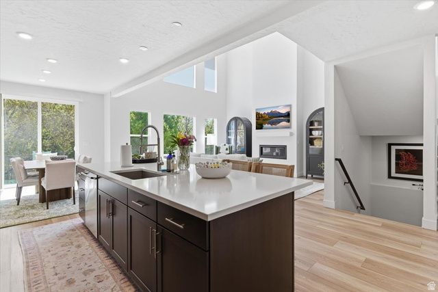 1306 E TALBOT DR, Kaysville, UT 84037