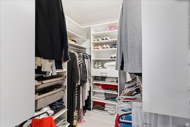 1306 E TALBOT DR, Kaysville, UT 84037