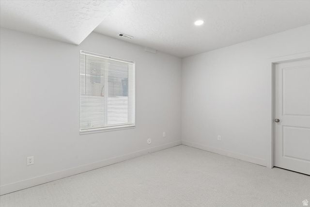 1306 E TALBOT DR, Kaysville, UT 84037