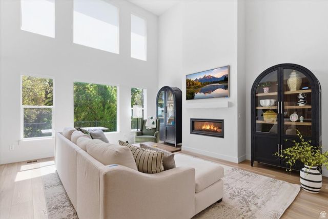 1306 E TALBOT DR, Kaysville, UT 84037