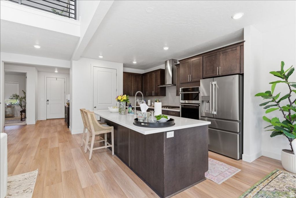 Image 12 of property listing at 1306 E TALBOT DR, Kaysville, UT 84037