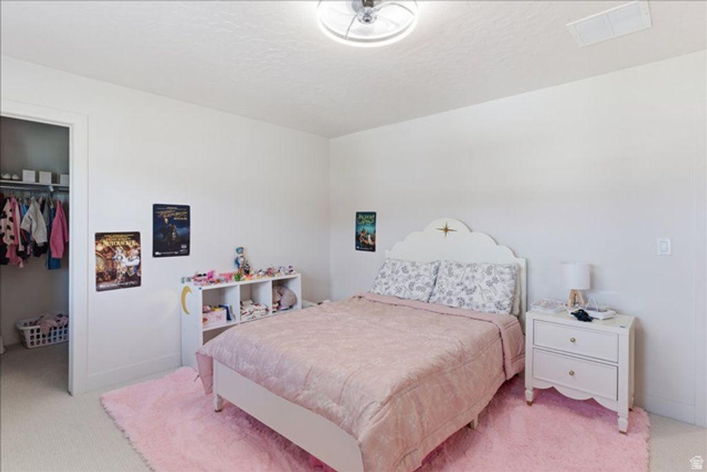 Image 26 of property listing at 1306 E TALBOT DR, Kaysville, UT 84037