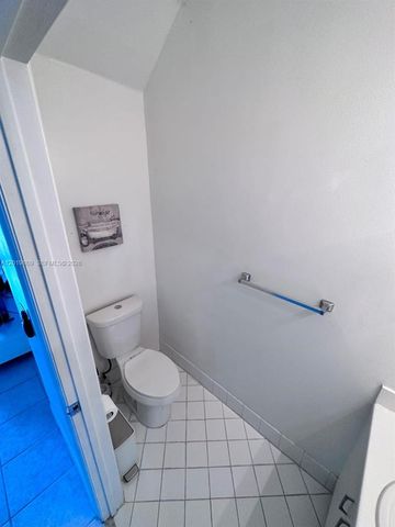 2078 Madeira Dr 0, Weston, FL 33327