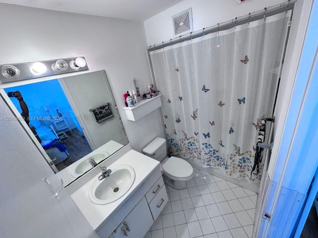 2078 Madeira Dr 0, Weston, FL 33327