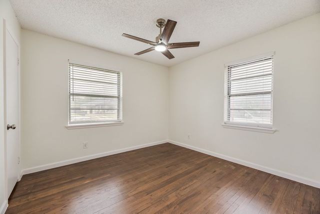1959 Hillburn Drive, Dallas, TX 75217
