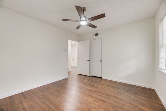 1959 Hillburn Drive, Dallas, TX 75217