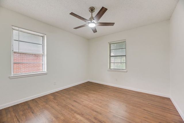 1959 Hillburn Drive, Dallas, TX 75217