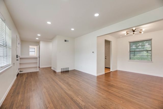 1959 Hillburn Drive, Dallas, TX 75217