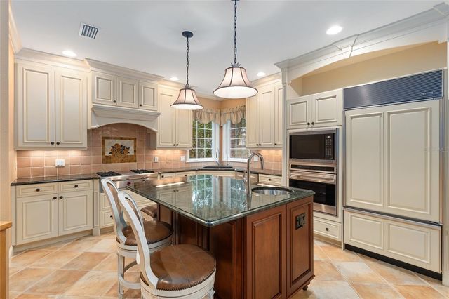 3525 NW 18TH AVENUE, Gainesville, FL 32605