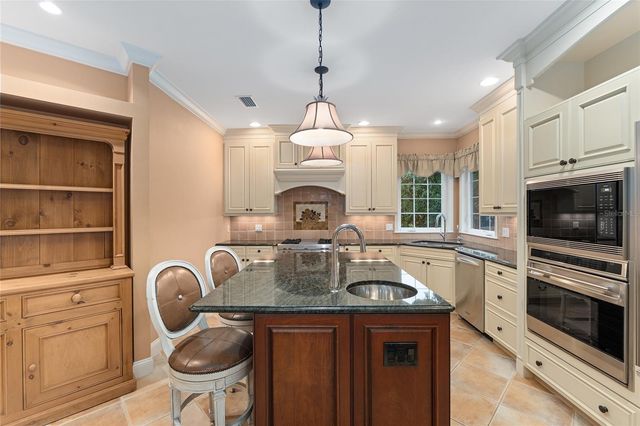 3525 NW 18TH AVENUE, Gainesville, FL 32605