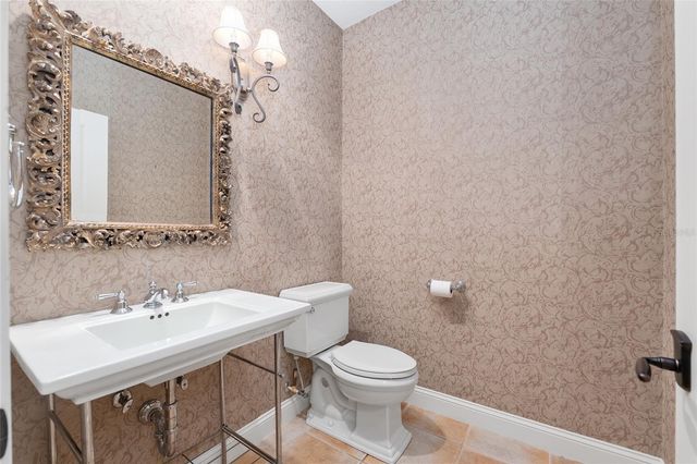 3525 NW 18TH AVENUE, Gainesville, FL 32605