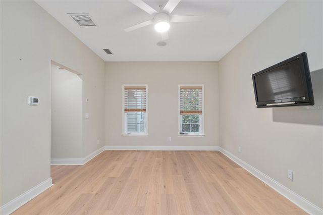 3525 NW 18TH AVENUE, Gainesville, FL 32605