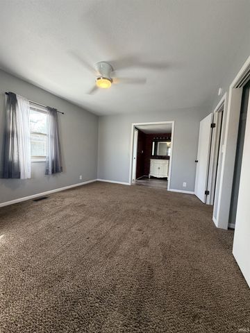 5602 S Adams Street, Marion, IN 46953