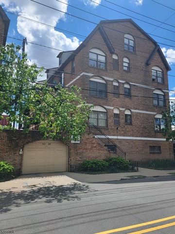 63 Rome St, Newark City, NJ 07105