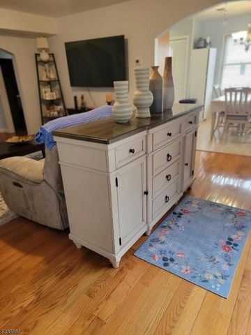 63 Rome St, Newark City, NJ 07105