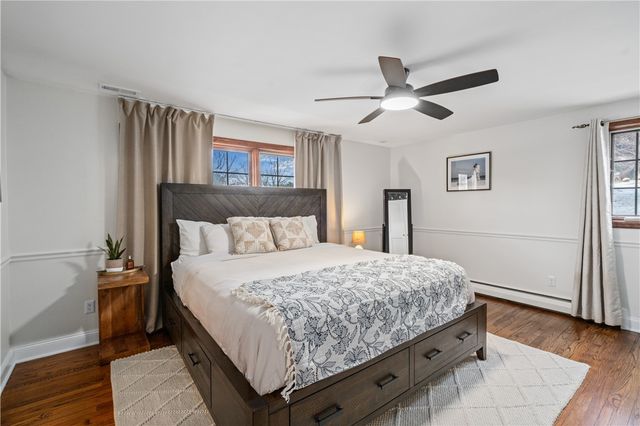 114 Orchard Hilands Dr, Peters Twp, PA 15367