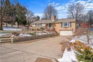 114 Orchard Hilands Dr, Peters Twp, PA 15367