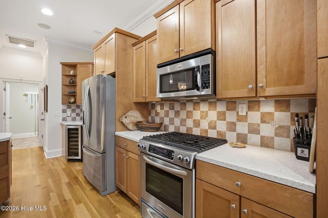 652 Belhaven Drive, Wilmington, NC 28411