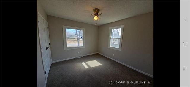 5720 N Drury Avenue, Kansas City, MO 64119