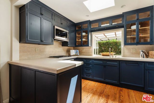 9008 Elevado Street, West Hollywood, CA 90069