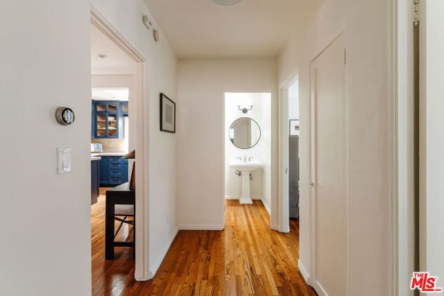 9008 Elevado Street, West Hollywood, CA 90069