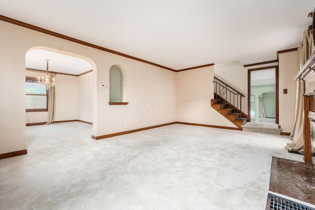 60 W Schreyer Place, Columbus, OH 43214