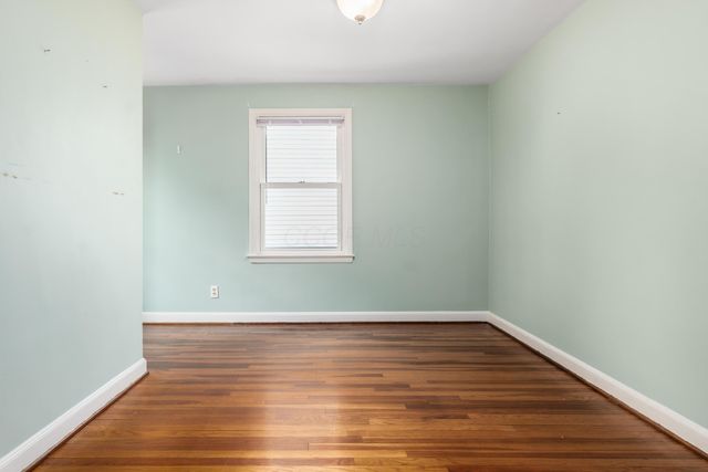 60 W Schreyer Place, Columbus, OH 43214