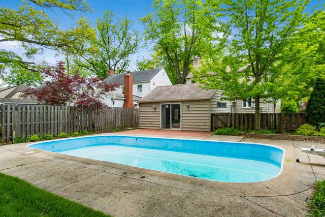 60 W Schreyer Place, Columbus, OH 43214