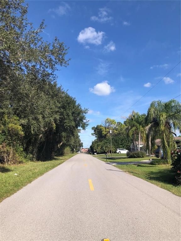 1197 EPPINGER DRIVE, Port Charlotte, FL 33953