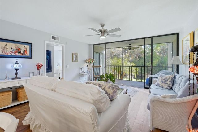 3361 CROSS CREEK DRIVE 3361, Sarasota, FL 34231