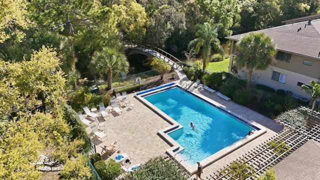 3361 CROSS CREEK DRIVE 3361, Sarasota, FL 34231