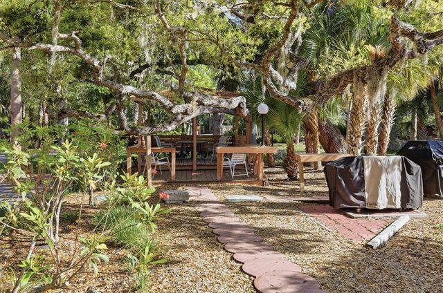 3361 CROSS CREEK DRIVE 3361, Sarasota, FL 34231