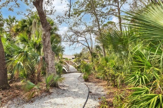 3361 CROSS CREEK DRIVE 3361, Sarasota, FL 34231