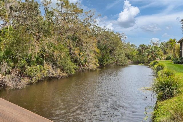 3361 CROSS CREEK DRIVE 3361, Sarasota, FL 34231