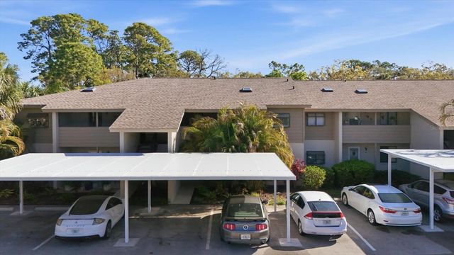 3361 CROSS CREEK DRIVE 3361, Sarasota, FL 34231