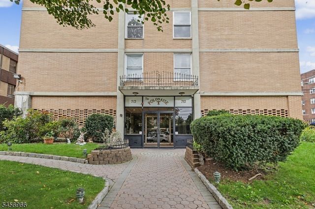 712 N Broad St 2C, Elizabeth City, NJ 07208