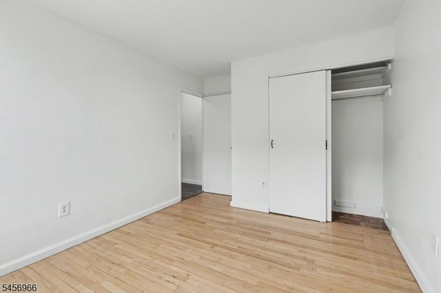 712 N Broad St 2C, Elizabeth City, NJ 07208