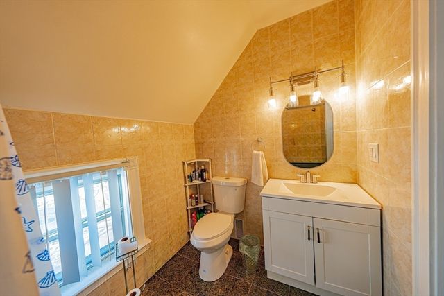 1 Rhodes, Saugus, MA 01906