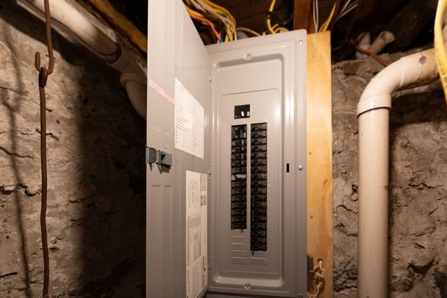 1 Rhodes, Saugus, MA 01906