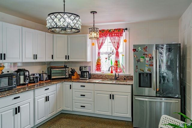 1 Rhodes, Saugus, MA 01906