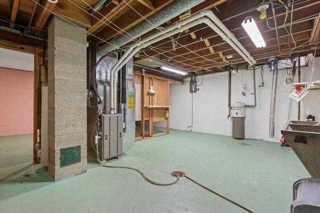 6986 N Ardara AVENUE, Glendale, WI 53209