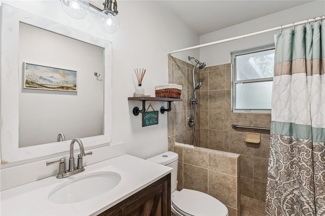 907 Mallery Street, St Simons Island, GA 31522